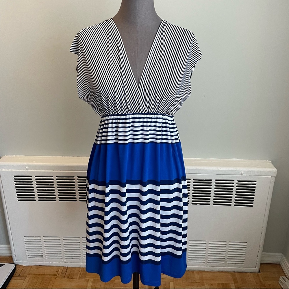 J Valdi horizontal striped v-neck dress